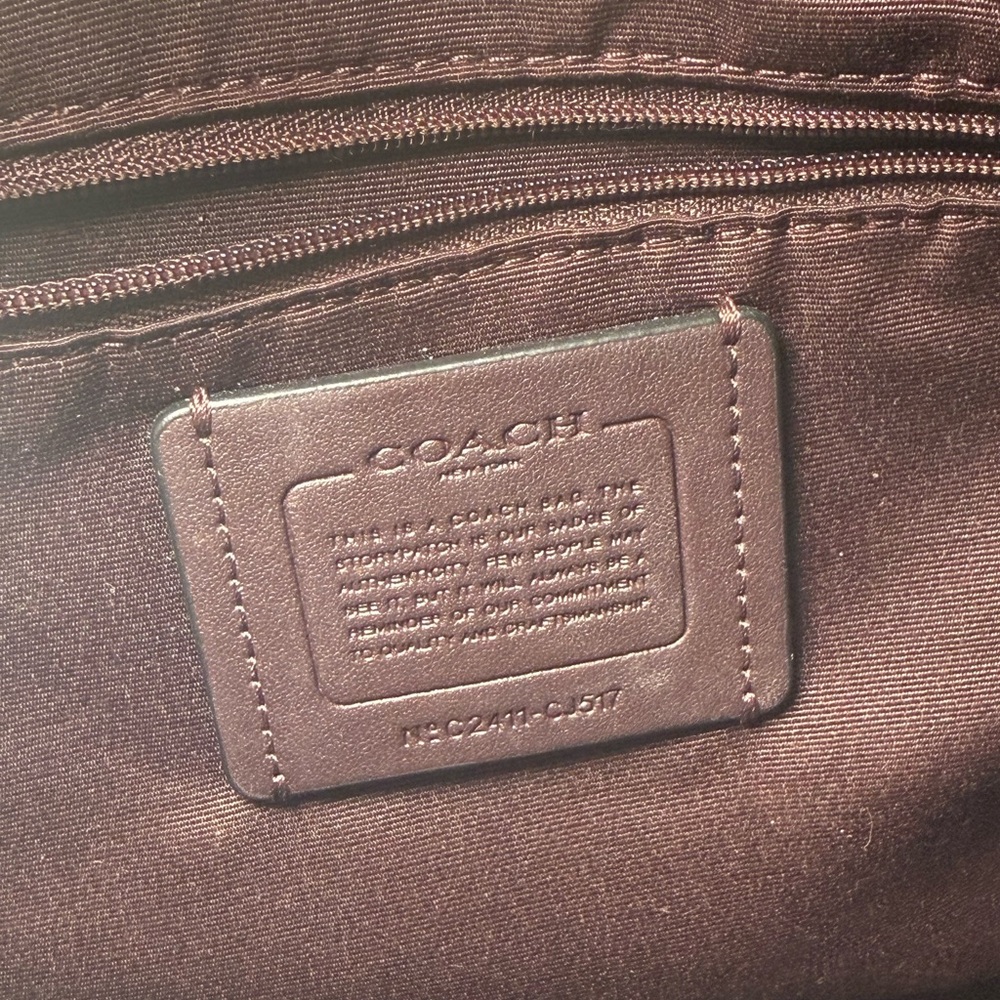 Coach Outlet Teri Hobo Shoulder Bag - Picture 7 of 8